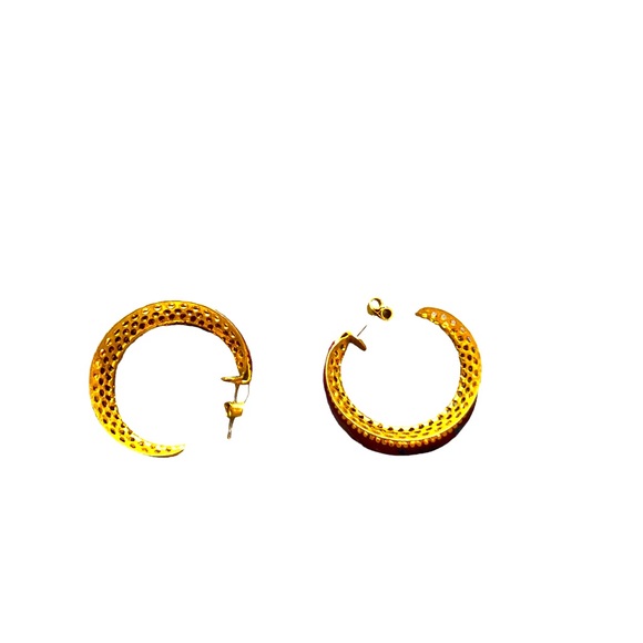 Cloisonné hoop earrings on Gold tone.  Vintage Preloved 1.25” diameter - Picture 6 of 8